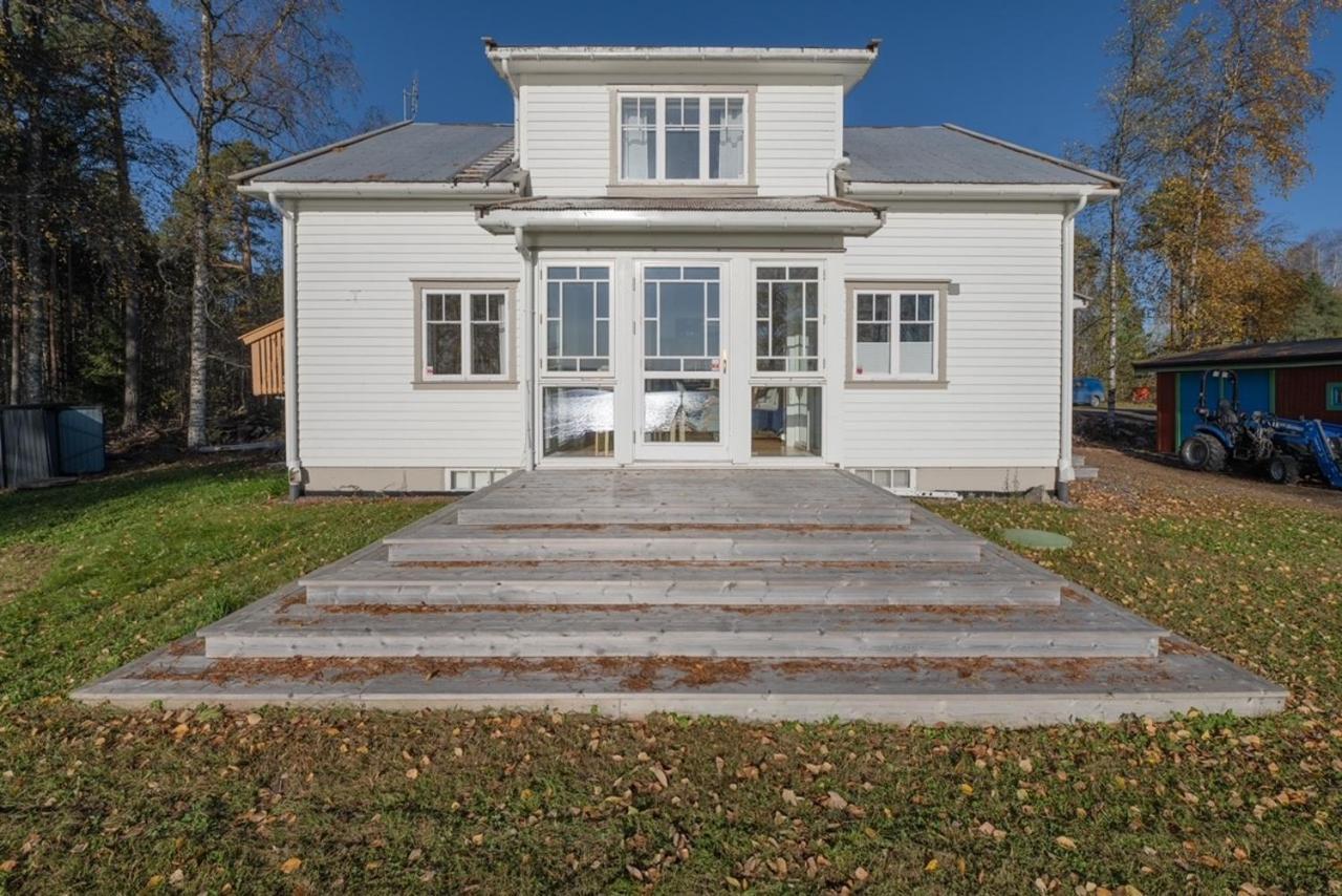 Skomakerhuset Loten Exteriör bild
